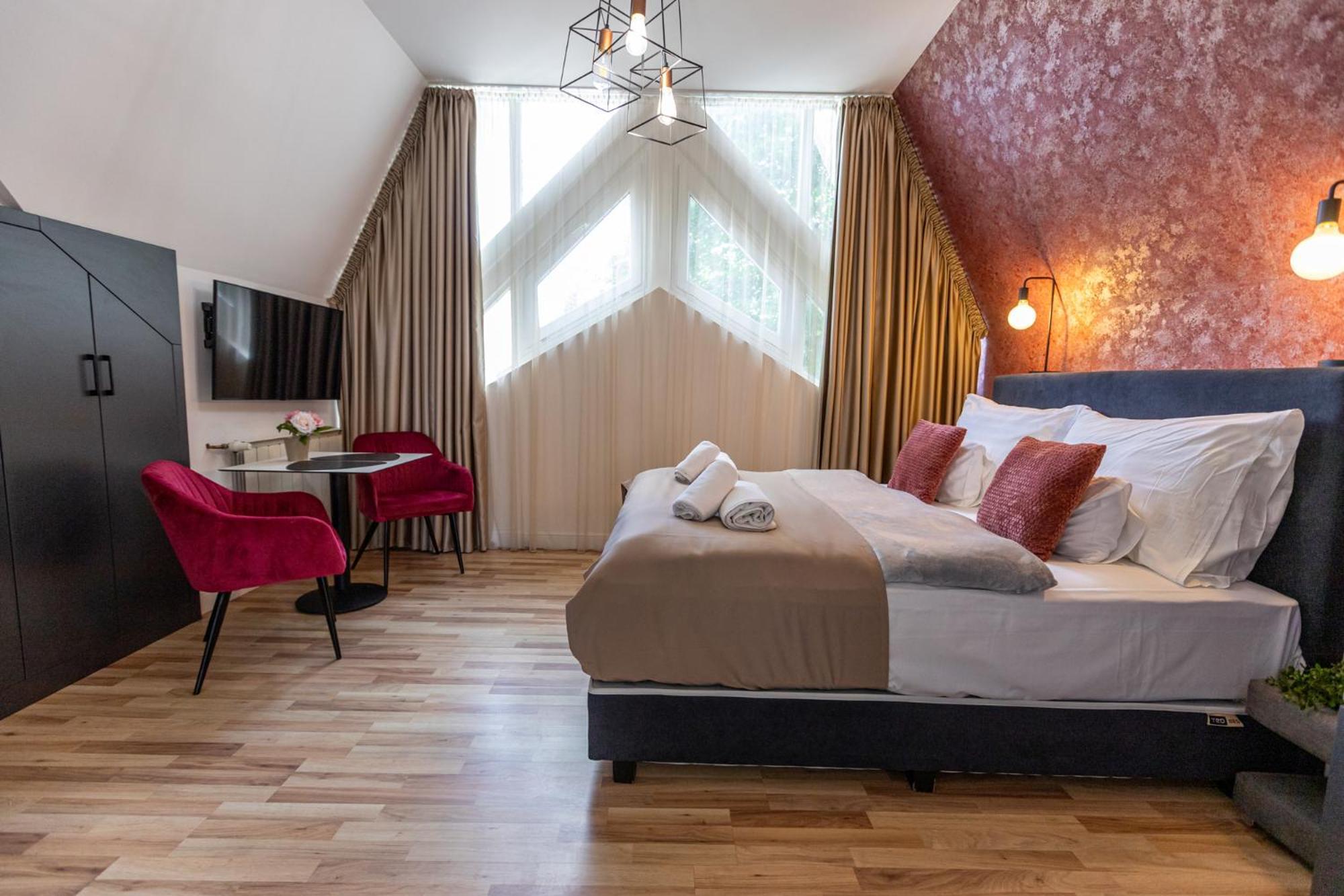 Hotel Clariss Балатональмаді Екстер'єр фото